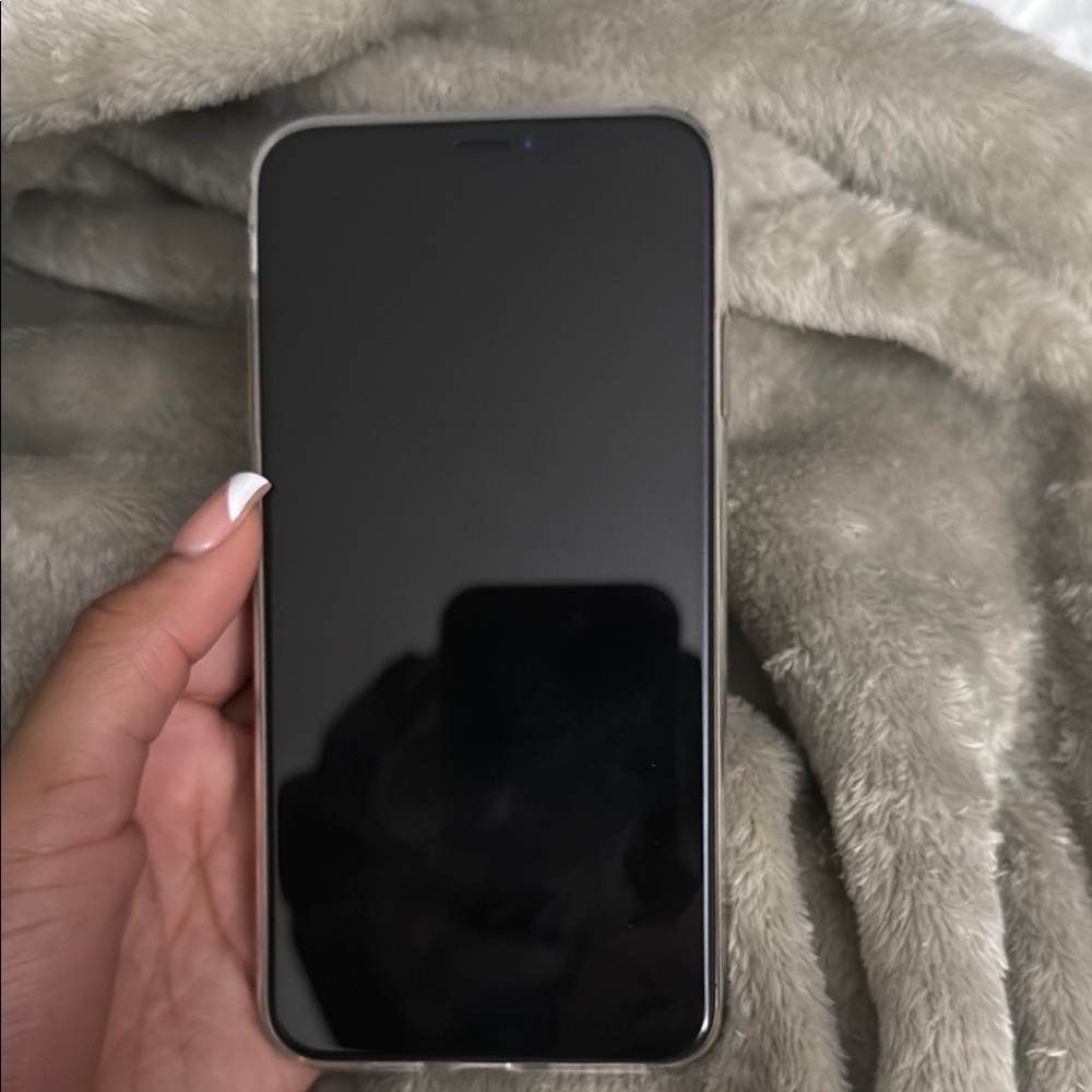 Gold 64GB iPhone XS Max